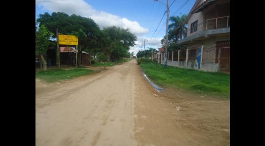 Casa en VentaBarrio Magisterio Sur, A 13 cuadras de la Av. Santos Dumont entre 6to y 7mo Anillo Foto 5