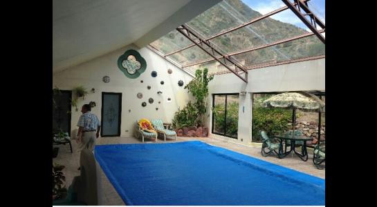Casa en Mecapaca en La Paz 6 dormitorios 5 baños 5 parqueos Foto 6