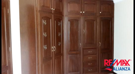 Casa en VentaCalle Los Molles, esq. Jacarandá. Barrio Irlandés (Zona Muyurina). 4 dormitorios 3 baños 2 parqueos Foto 25