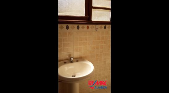 Casa en VentaCalle Los Molles, esq. Jacarandá. Barrio Irlandés (Zona Muyurina). 4 dormitorios 3 baños 2 parqueos Foto 35