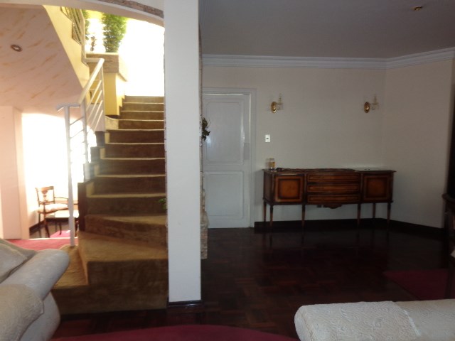 Casa Calle 1 Nº 140 achumani bajo, se ingresa por la 17 de calacoto Foto 24