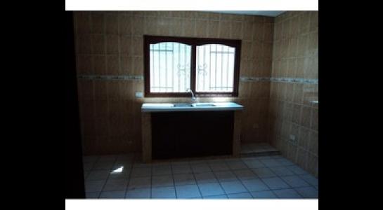 Casa Av. alemana y beni entre 5to y 6to anillo Foto 8