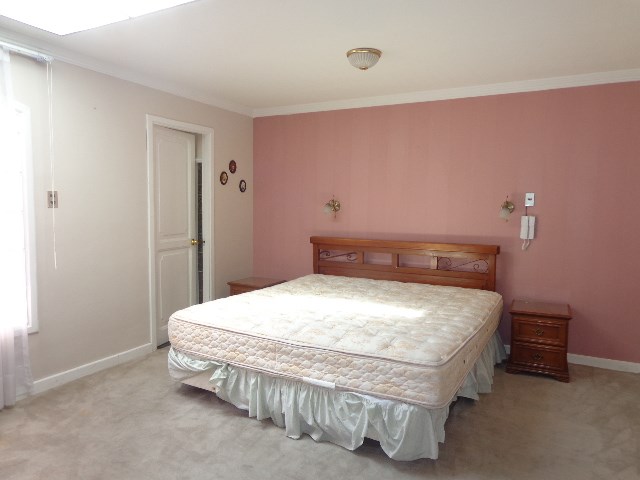 Casa Calle 1 Nº 140 achumani bajo, se ingresa por la 17 de calacoto Foto 2