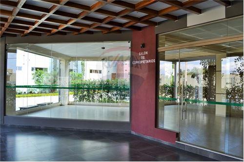 En Alquiler a $us 250 Foto 4