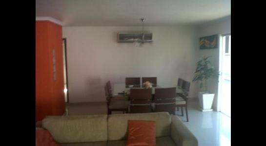 Casa en AlquilerAVENIDA PARAGUA ENTRE 2 Y 3 ANILO 3 dormitorios 3 baños 2 parqueos Foto 5