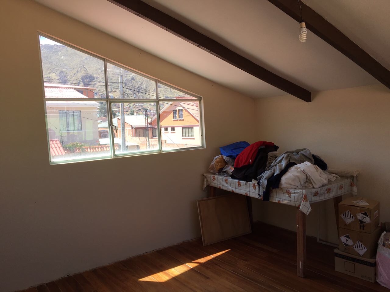 Casa en Chasquipampa en La Paz 4 dormitorios 2 baños 2 parqueos Foto 3