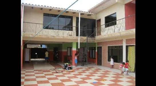 Casa en VentaB. Melchor Pinto 7 dormitorios 3 baños 1 parqueos Foto 2