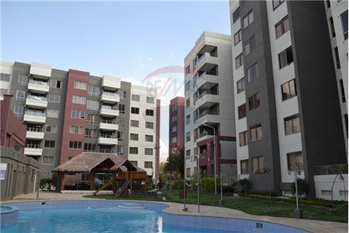 En Alquiler a $us 250 Foto 6