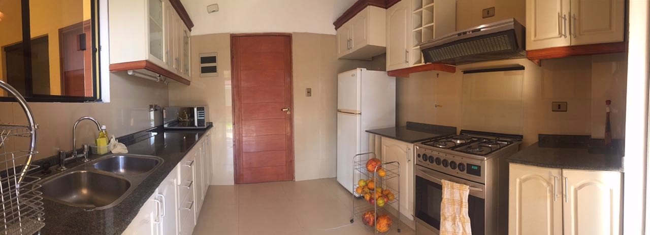 Casa CONDOMINIO SONORA - ENTRE 3º Y 4º ANILLO DE LA AV. ROCA Y CORONADO C/ FRANCISCO BERNACHI Foto 4