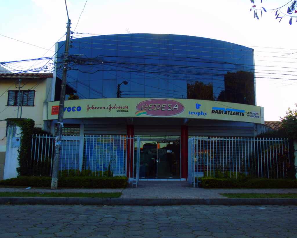 Oficina en VentaCalle Padre Joaquin de Velasco Nº 39 entre 1er. y 2do. Anillo 10 dormitorios 5 baños  Foto 9