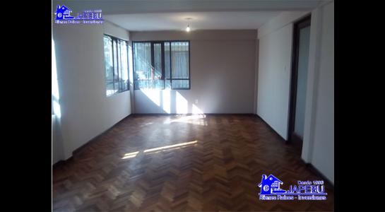 Casa CINE CENTER, AVENIDA DEL EJERCITO Foto 4