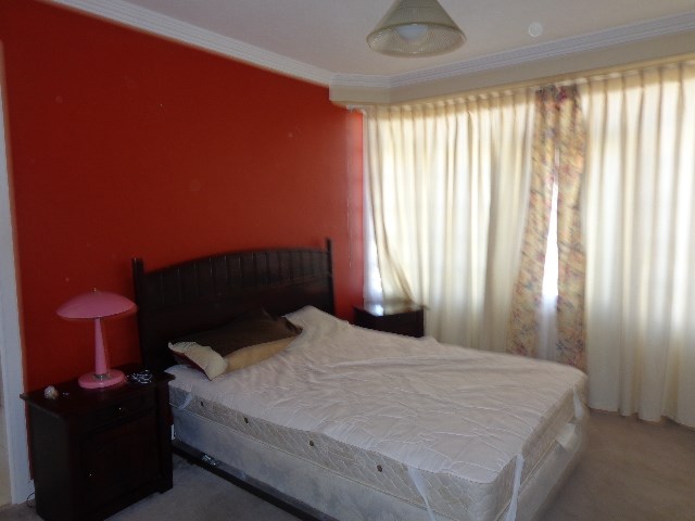 Casa Calle 1 Nº 140 achumani bajo, se ingresa por la 17 de calacoto Foto 9