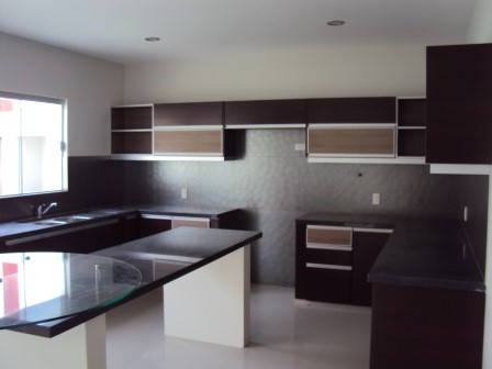 Casa en Carretera Norte en Santa Cruz de la Sierra 3 dormitorios 3 baños 2 parqueos Foto 9