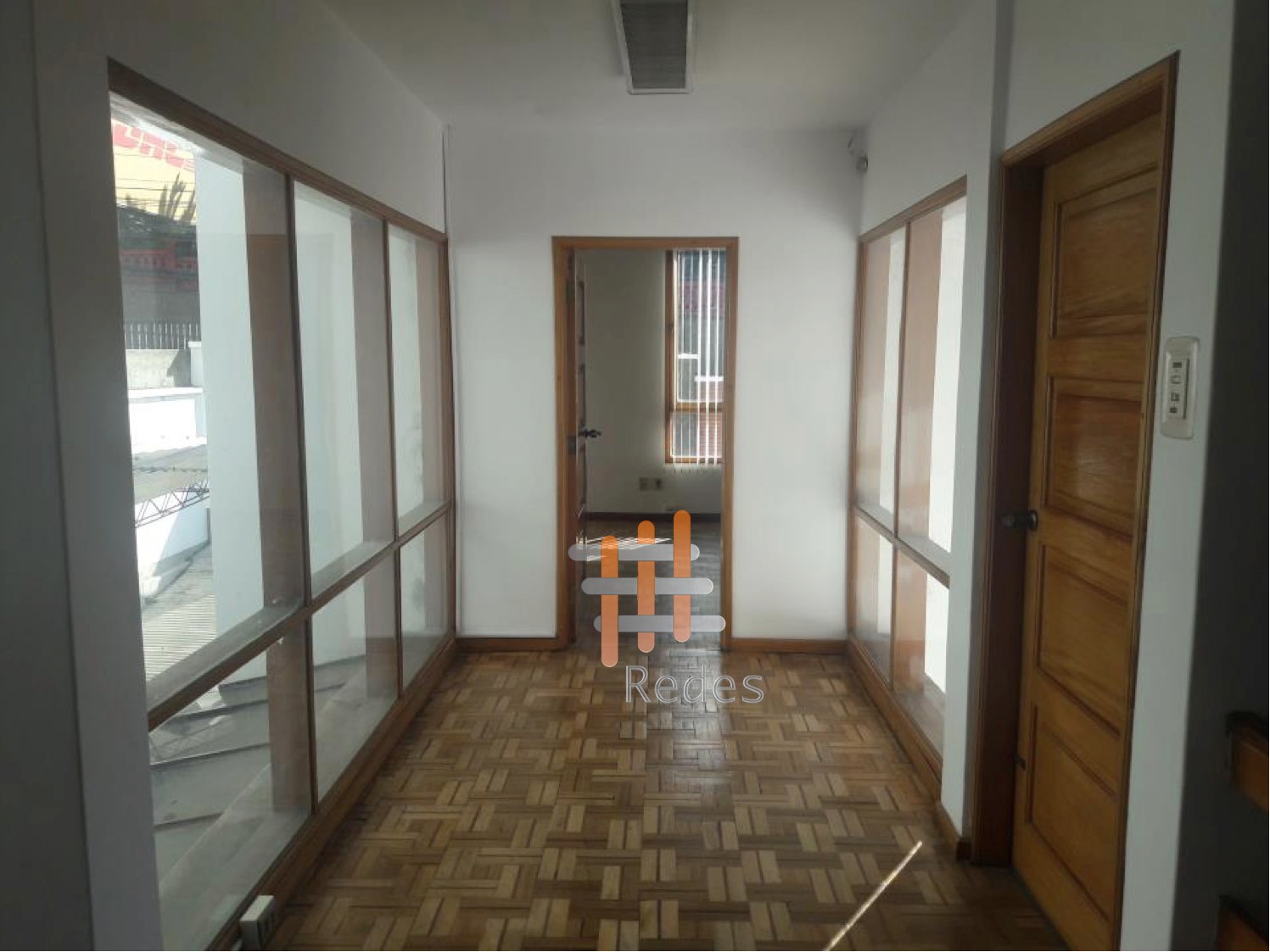 Casa en Obrajes en La Paz 5 dormitorios 5 baños 5 parqueos Foto 8