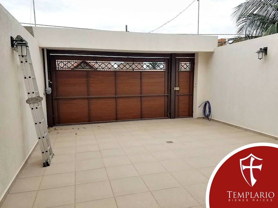 Casa en VentaSéptimo anillo Zona Norte 4 dormitorios 4 baños 2 parqueos Foto 5
