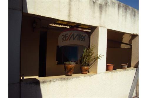 Casa en Centro en Tarija 13 dormitorios 4 baños  Foto 72
