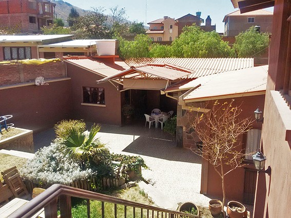 Casa en Temporal en Cochabamba 3 dormitorios 2 baños 2 parqueos Foto 2