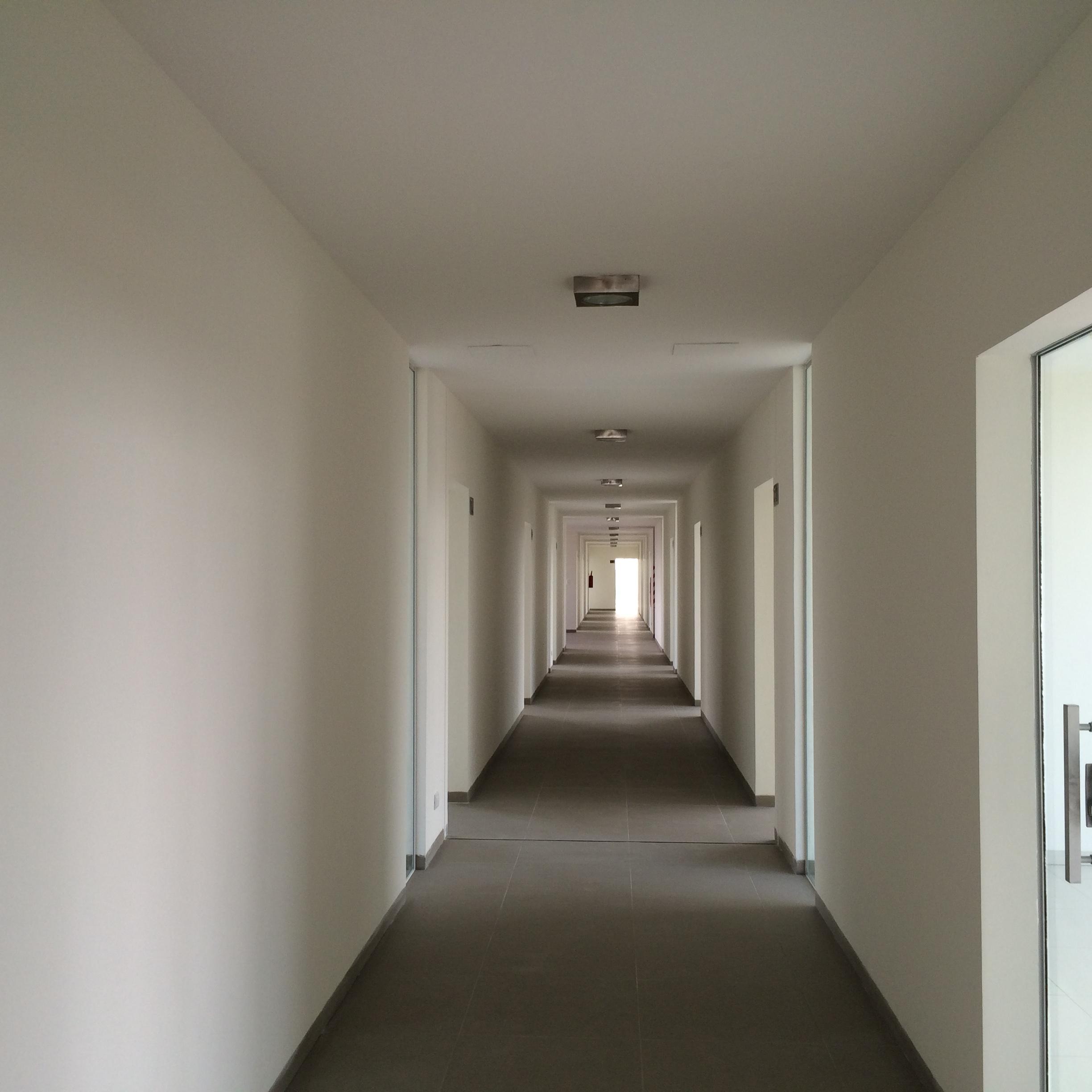 Oficina EDIFICIO TOP CENTER
AV. BENI entre 1º y 2º anillo Foto 15