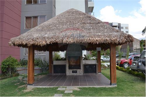 En Alquiler a $us 250 Foto 7