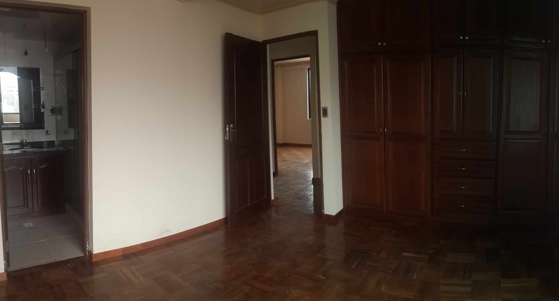 Departamento en VentaPacieri 3 dormitorios 2 baños 1 parqueos Foto 7