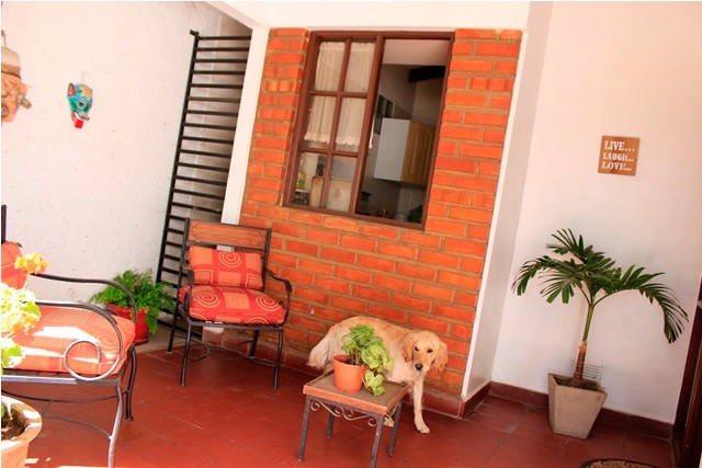 Casa en VentaC. Juan de la Cruz Torres - Zona Muyurina 8 dormitorios 6 baños 7 parqueos Foto 4