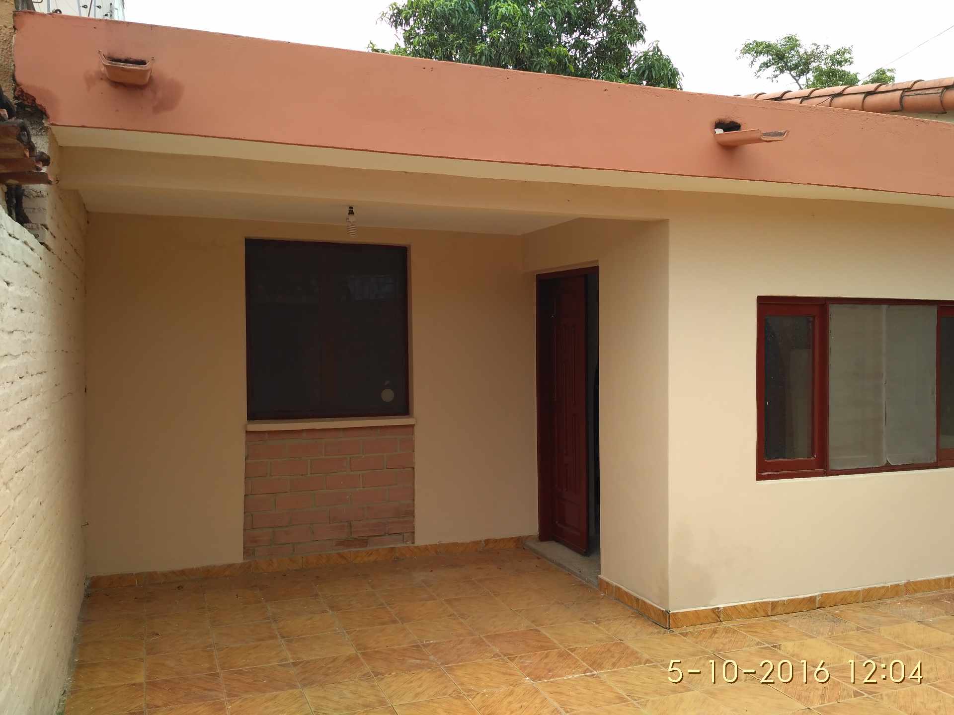 Casa en Doble vía La Guardia en Santa Cruz de la Sierra 3 dormitorios 2 baños 2 parqueos Foto 5