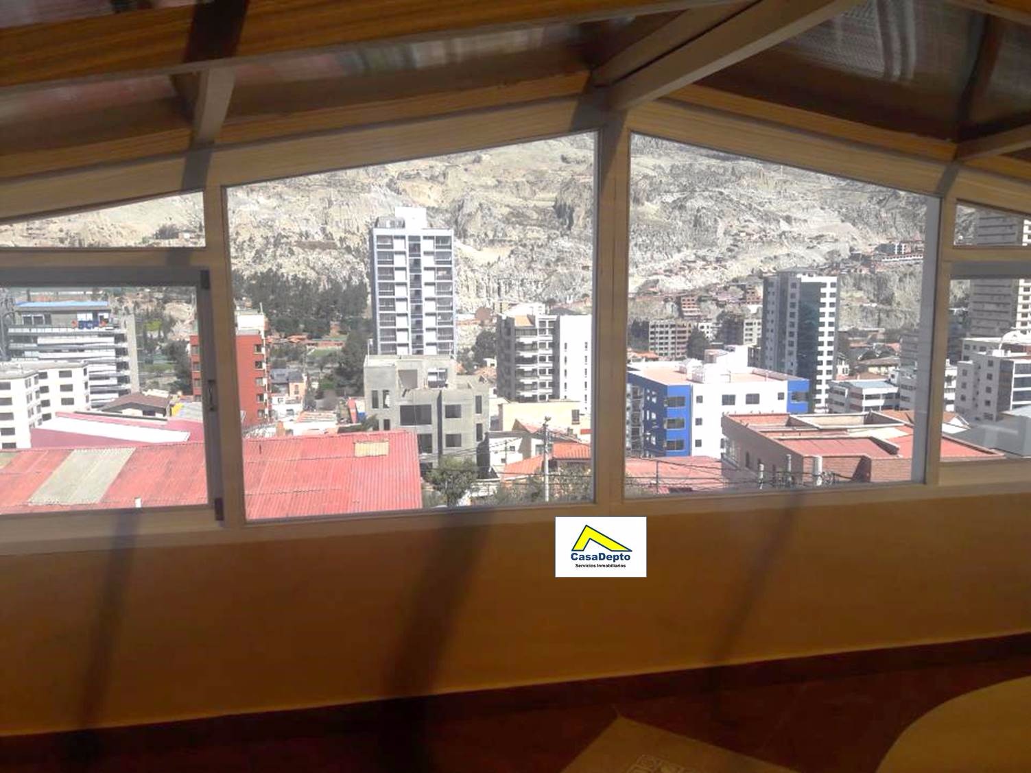 Casa en Obrajes en La Paz 4 dormitorios 5 baños 3 parqueos Foto 7
