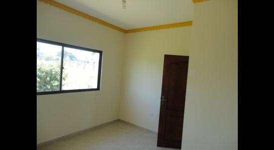 Casa en Entre 6to y 7mo anillo Sur en Santa Cruz de la Sierra 3 dormitorios 1 baños  Foto 7