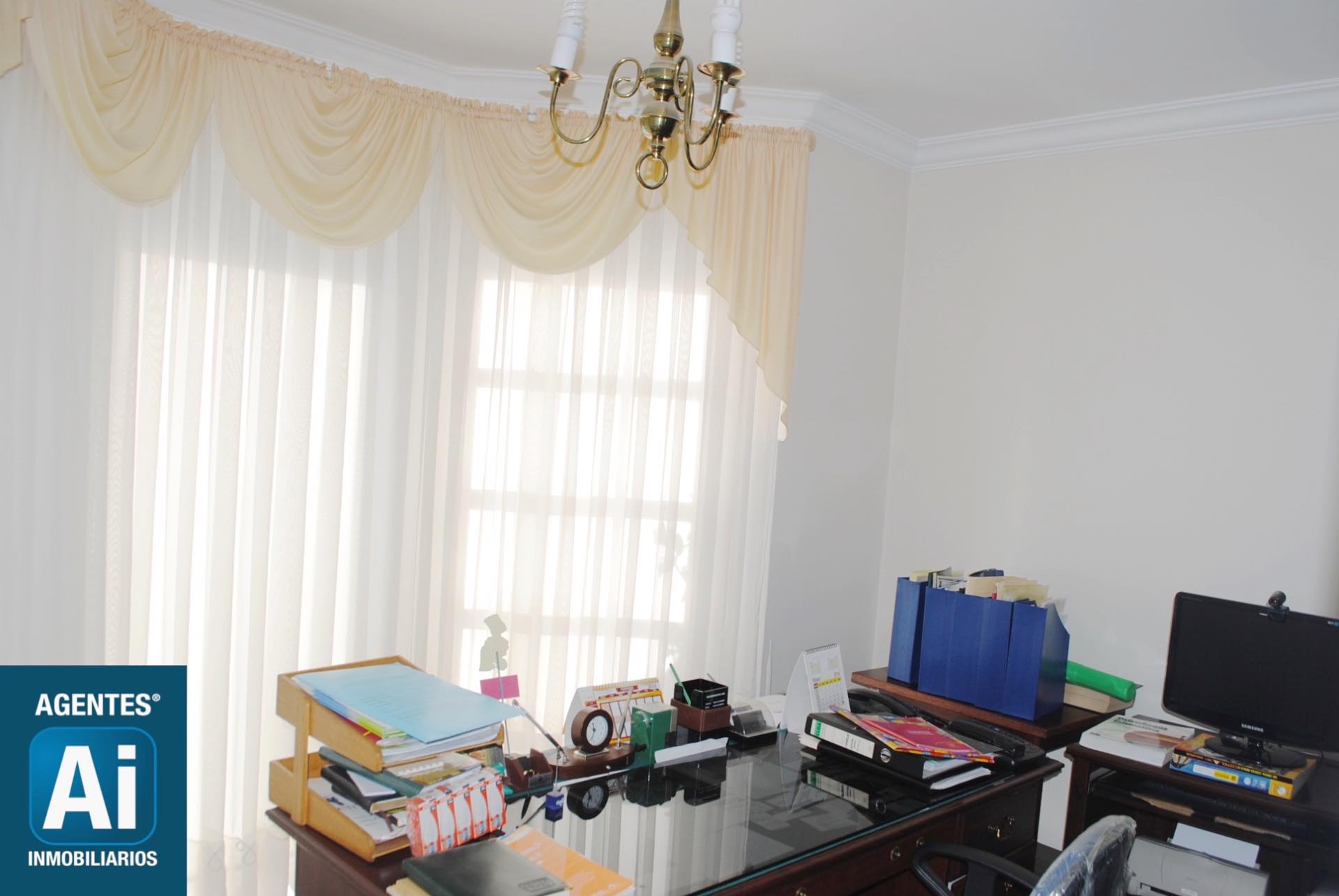 Casa en VentaCerca al Banco Union Foto 13