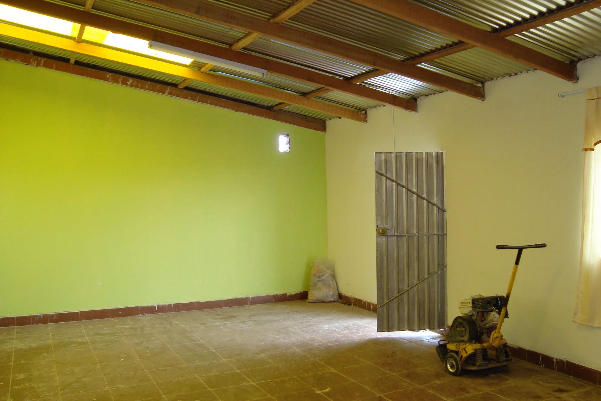 Terreno en VentaAv Laja S/n Zona Puchucollo    Foto 3