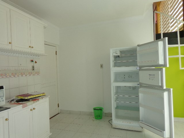 Casa Calle 1 Nº 140 achumani bajo, se ingresa por la 17 de calacoto Foto 19