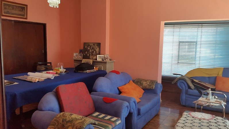 Casa en Entre 1er y 2do anillo Este en Santa Cruz de la Sierra 5 dormitorios 6 baños 3 parqueos Foto 7