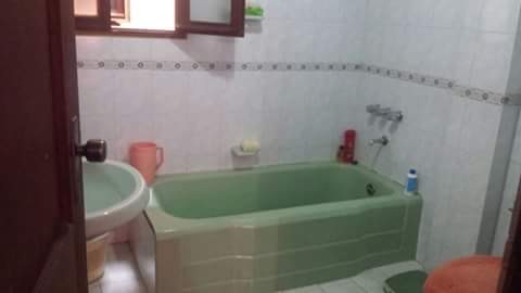 Casa en Chasquipampa en La Paz 4 dormitorios 4 baños 3 parqueos Foto 6