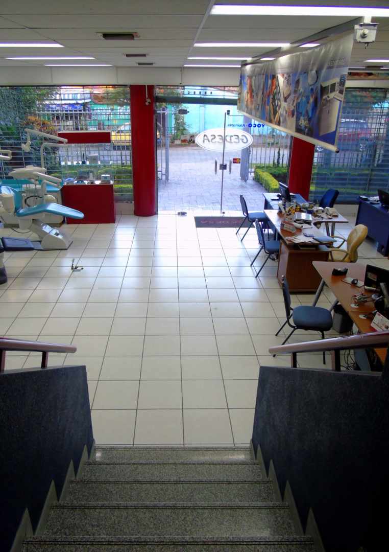 Oficina en VentaCalle Padre Joaquin de Velasco Nº 39 entre 1er. y 2do. Anillo 10 dormitorios 5 baños  Foto 12