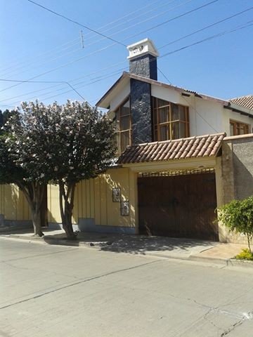 Casa Zona Parque Mariscal Santa Cruz Foto 1