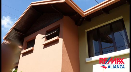 Casa en VentaCalle Los Molles, esq. Jacarandá. Barrio Irlandés (Zona Muyurina). 4 dormitorios 3 baños 2 parqueos Foto 21