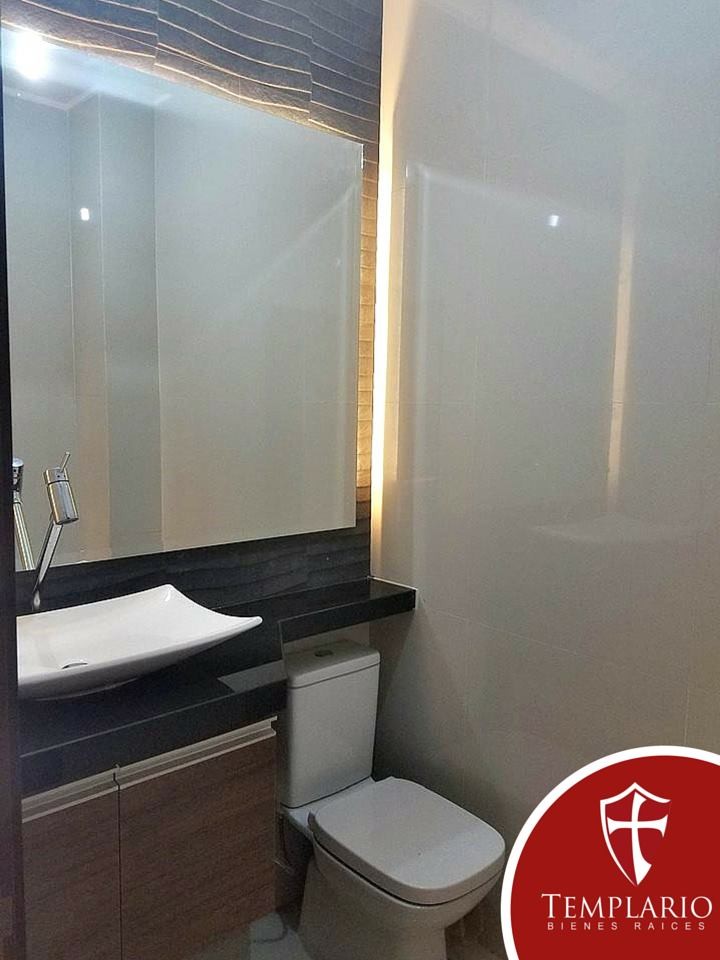 Casa en VentaSéptimo anillo Zona Norte 4 dormitorios 4 baños 2 parqueos Foto 10