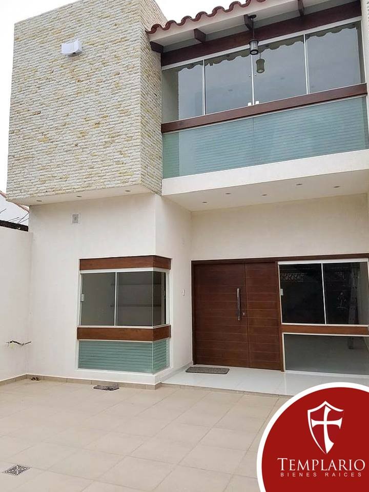 Casa en VentaSéptimo anillo Zona Norte 4 dormitorios 4 baños 2 parqueos Foto 1