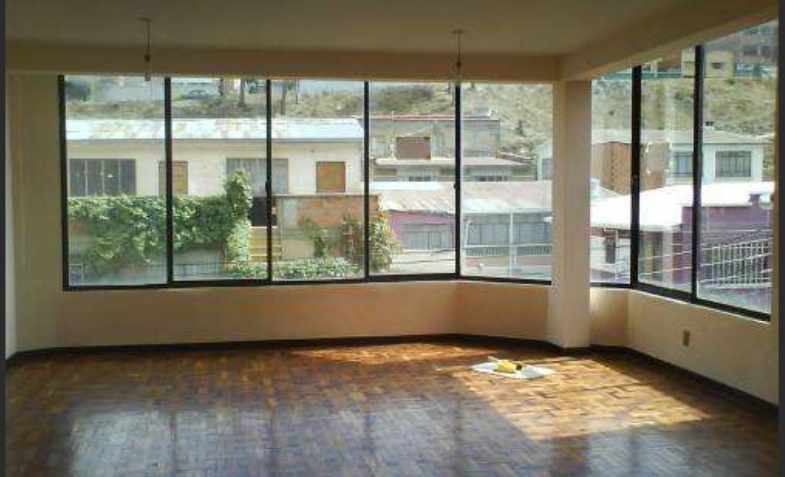 Departamento en Villa Fatima en La Paz 3 dormitorios 2 baños 1 parqueos Foto 1