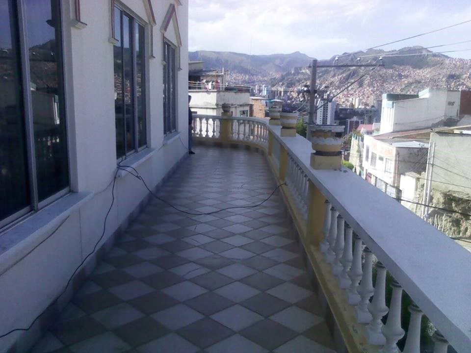 Casa en Sopocachi en La Paz 11 dormitorios 6 baños  Foto 24