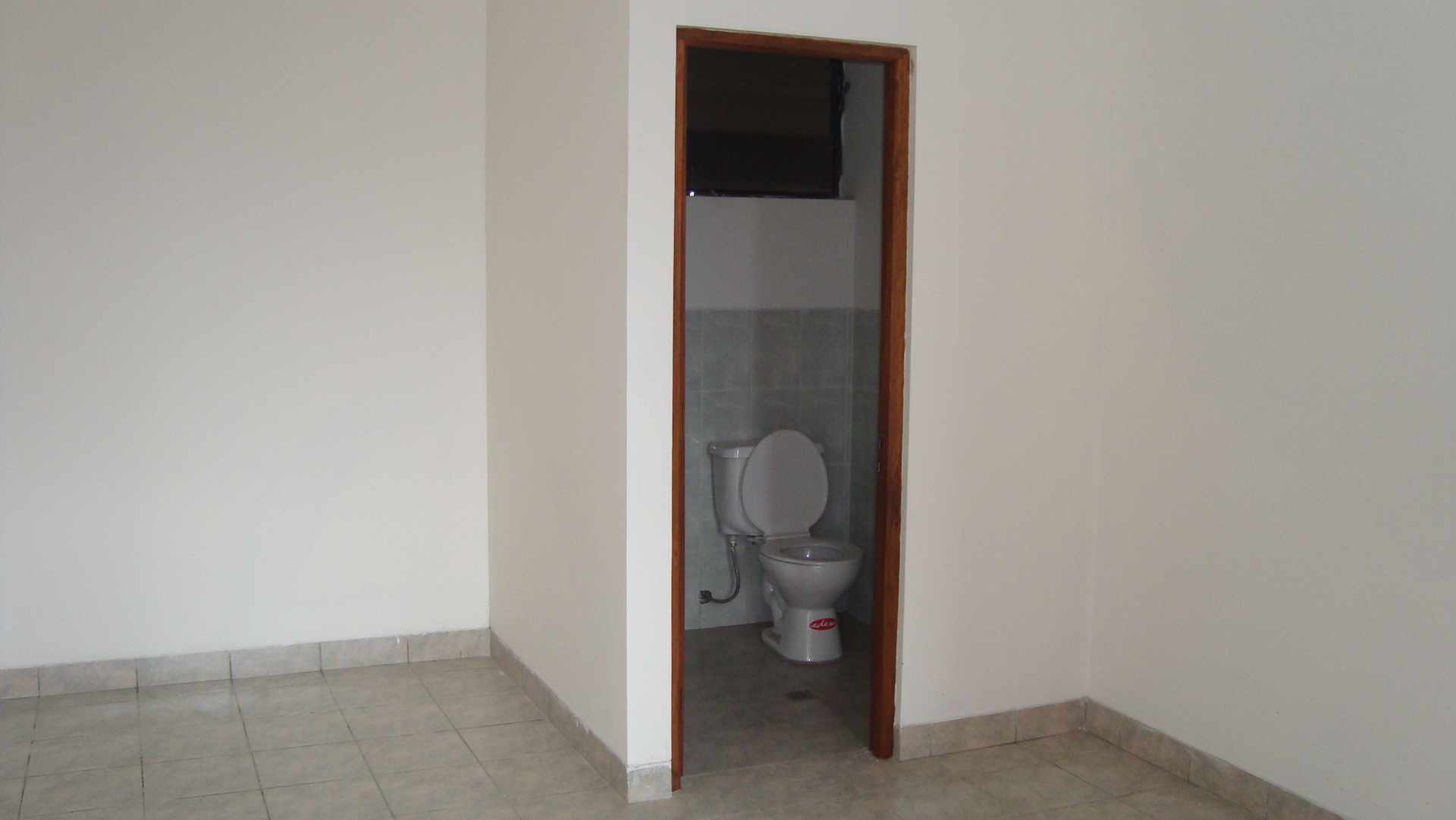 Local comercial en Villa Fatima en La Paz 1 dormitorios 1 baños  Foto 2