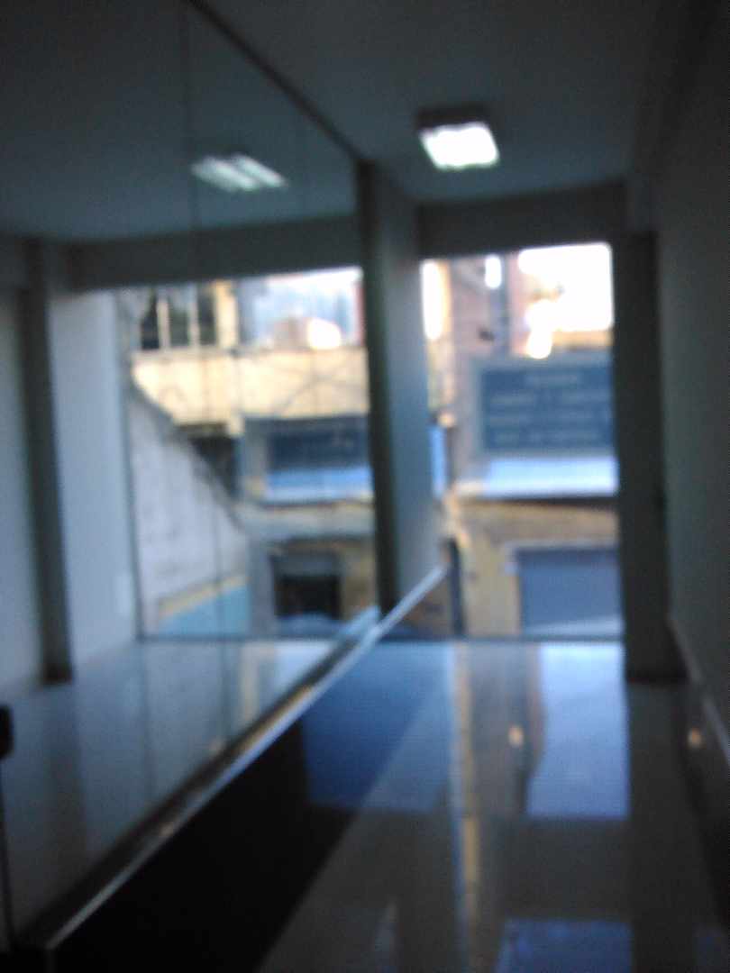 Oficina en AlquilerCalle /Uruguay 0376 cerca a la calle 25 de Mayo. 5 dormitorios 2 baños  Foto 1
