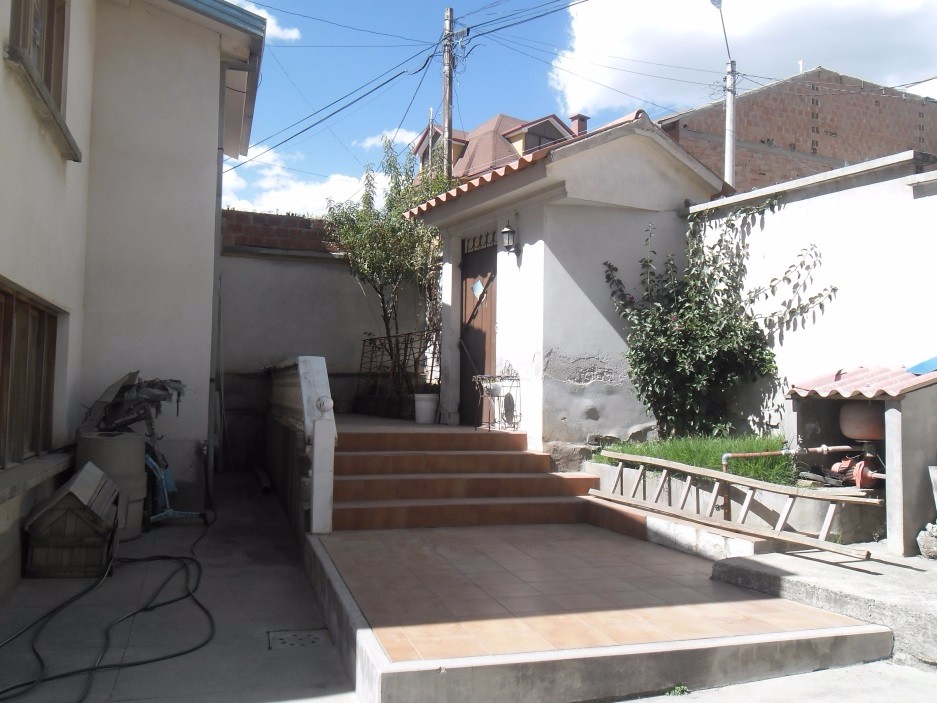 Casa en Chasquipampa en La Paz 4 dormitorios 4 baños 3 parqueos Foto 18