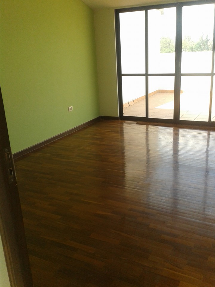 Departamento en VentaAv. Juan Capriles Foto 6