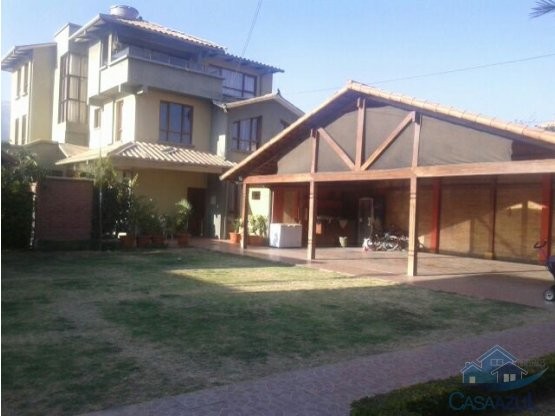 Casa en Temporal en Cochabamba 1 dormitorios 1 baños 3 parqueos Foto 2