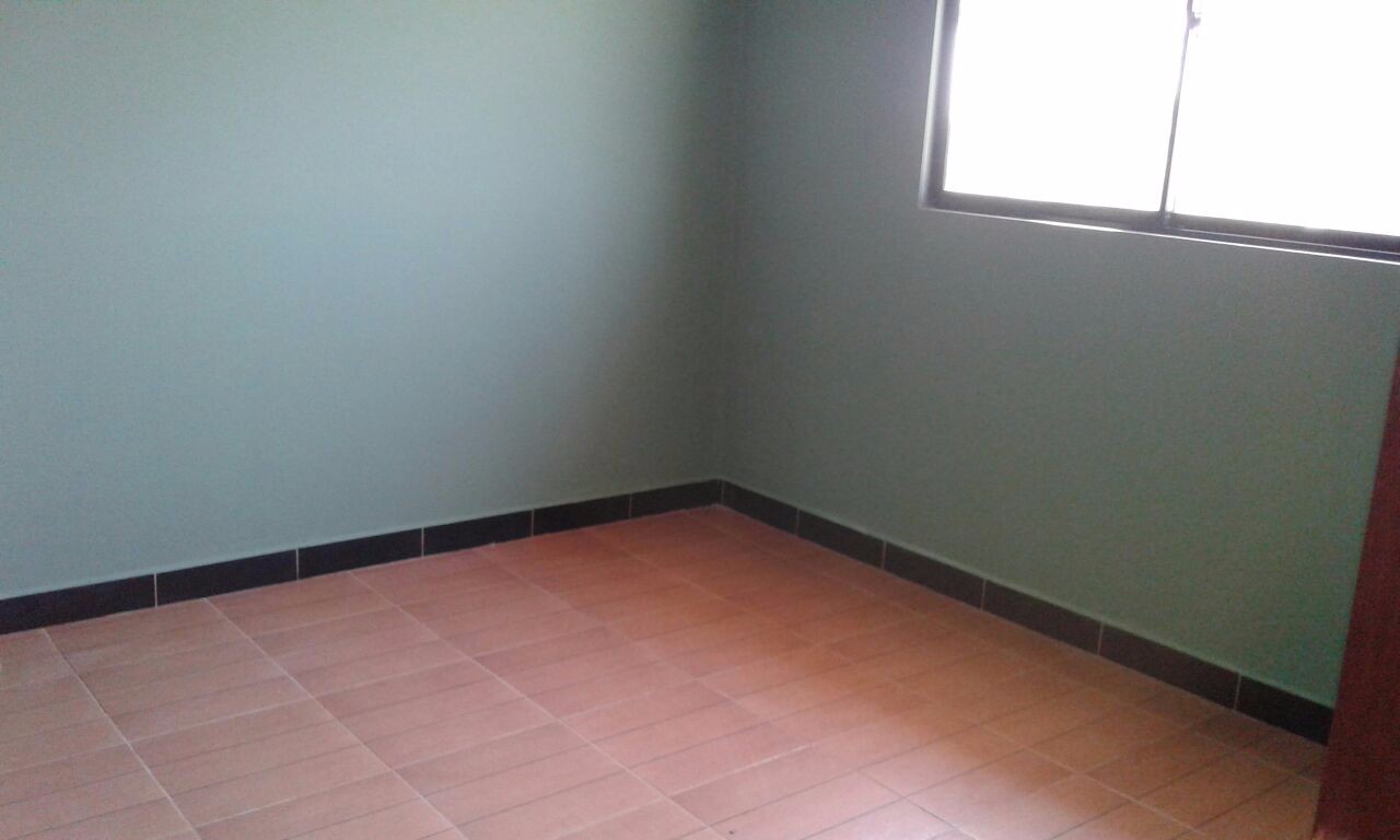 Casa en Entre 6to y 7mo anillo Sur en Santa Cruz de la Sierra 3 dormitorios 1 baños 3 parqueos Foto 5