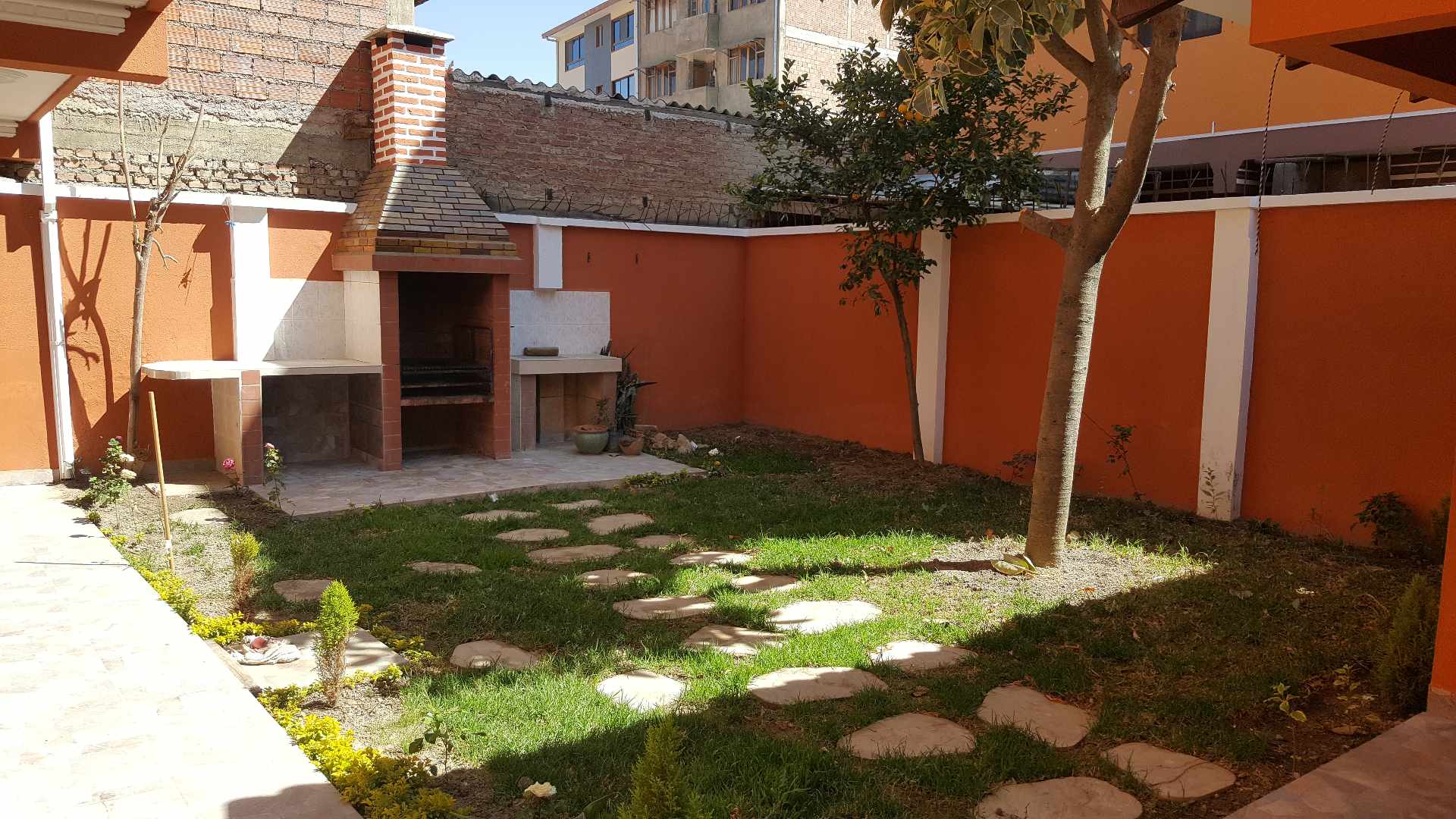 Casa en Hipódromo en Cochabamba 4 dormitorios 4 baños 1 parqueos Foto 19