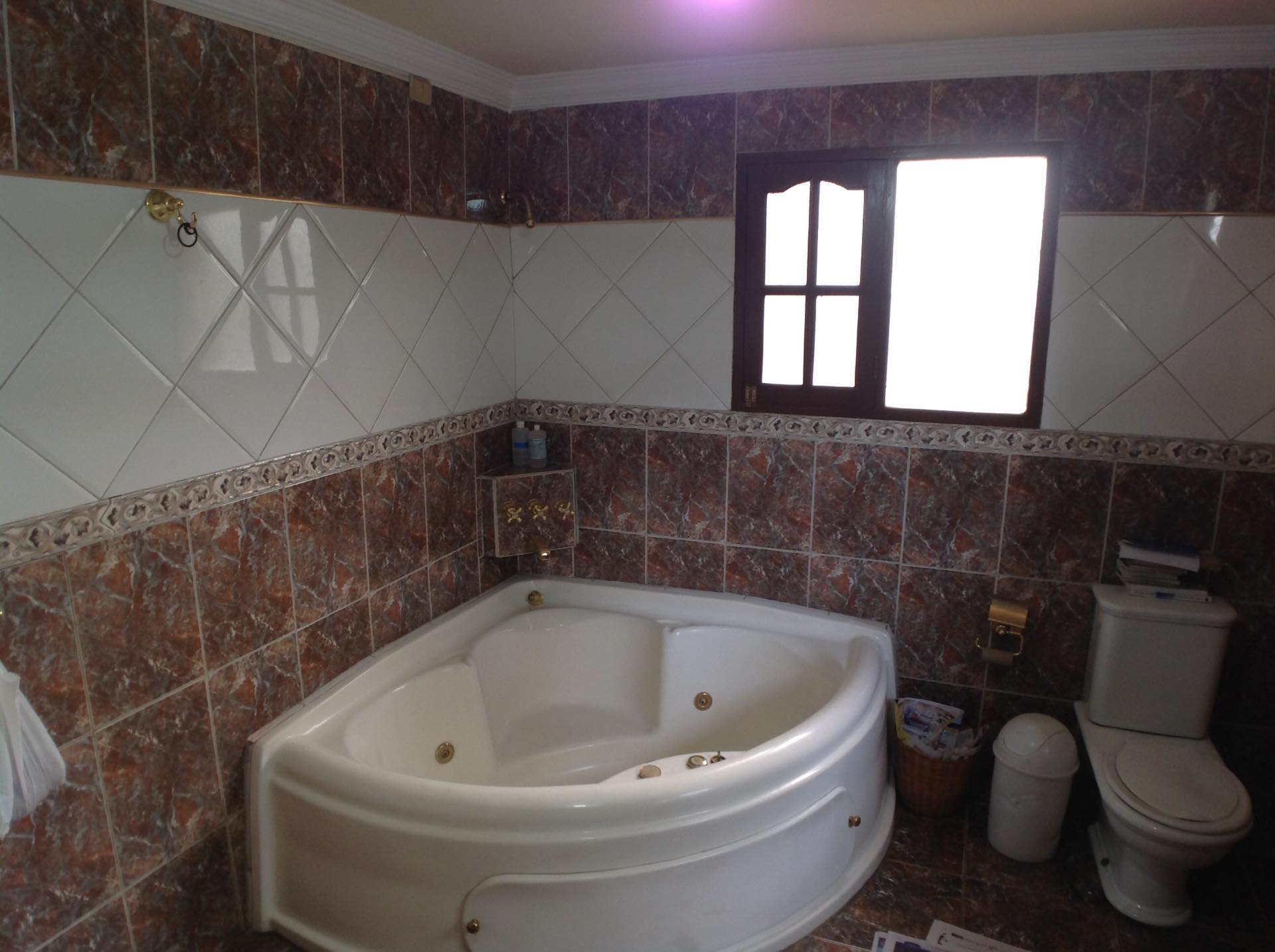 Casa en Sarco en Cochabamba 4 dormitorios 4 baños 2 parqueos Foto 11