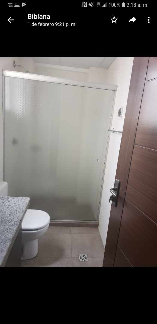 Departamento en VentaCalle Ecuador esquina 16 de julio Edificio Torre Forty 1er Piso Dep 1E Foto 5