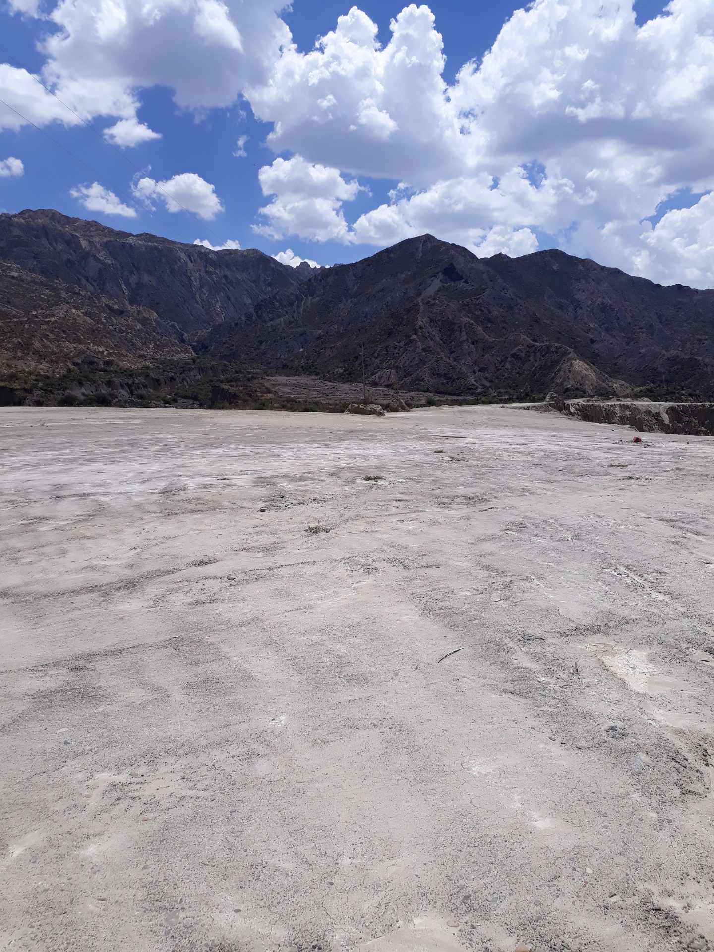 Terreno en VentaZona Sur - Lipari, antes de cruzar el puente    Foto 2